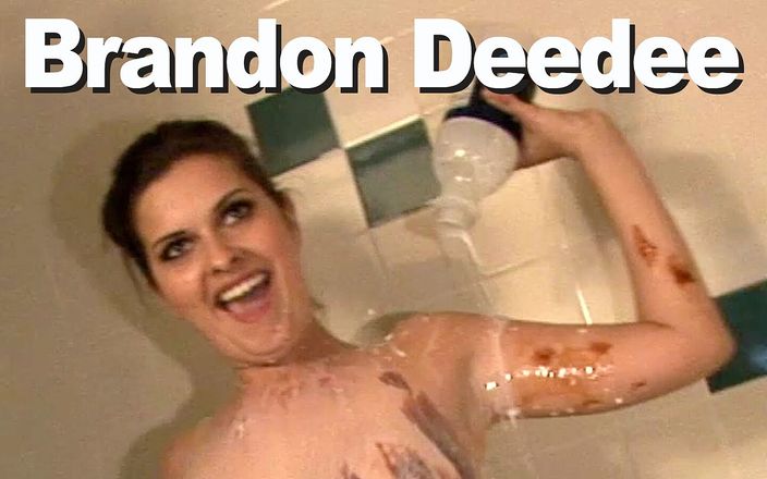 Edge Interactive Publishing: Brandon Deedee niechlujny i prysznic z mydłem