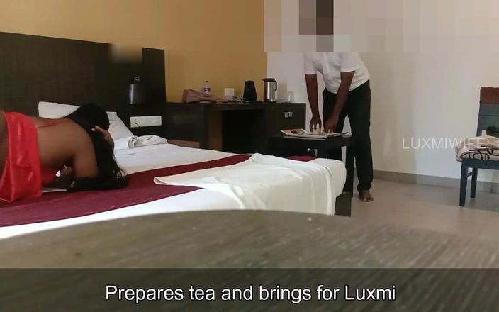 Luxmi Wife: 在房间男孩面前操妻子