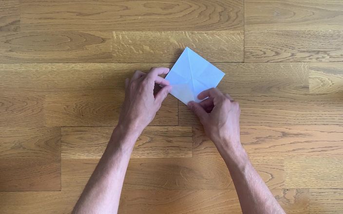 Mathifys: Asmr thuyền origami tôn sùng