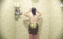 Goddess Misha Goldy: Tropfend nass in der kleidung an der dusche &amp;amp;verführerischem haarwaschen