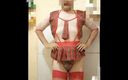 Carol videos shorts: Sissy Carol Vitar collegekostuum