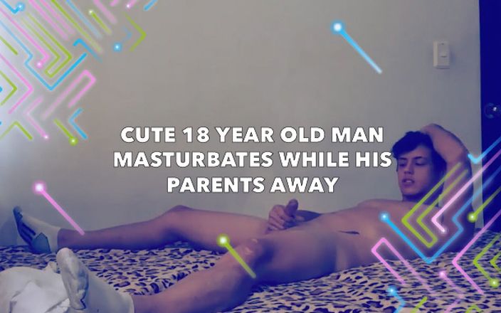 Evan Perverts: Schattige 18-jarige man masturbeert terwijl zijn ouders weg zijn