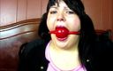 Selfgags classic: La ballgag della matrigna mi ha fatto sbavare tutto me...