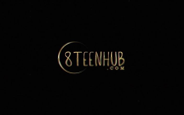8TeenHub: 8teenhub - сцена с соло мастурбации Taryn Thomas