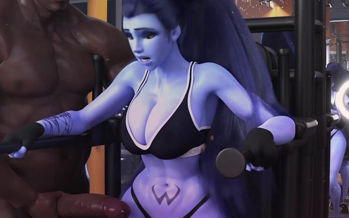 Jackhallowee: Inflated Beauty Gets Fucked in the Gym