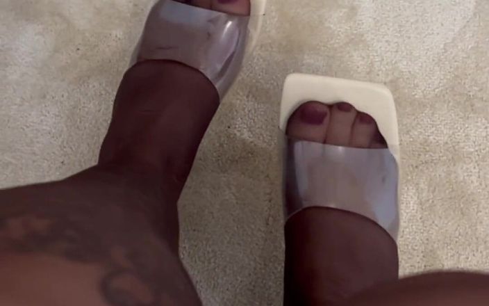 Ruby Rose: Ik weet dat mijn voeten perfect zijn