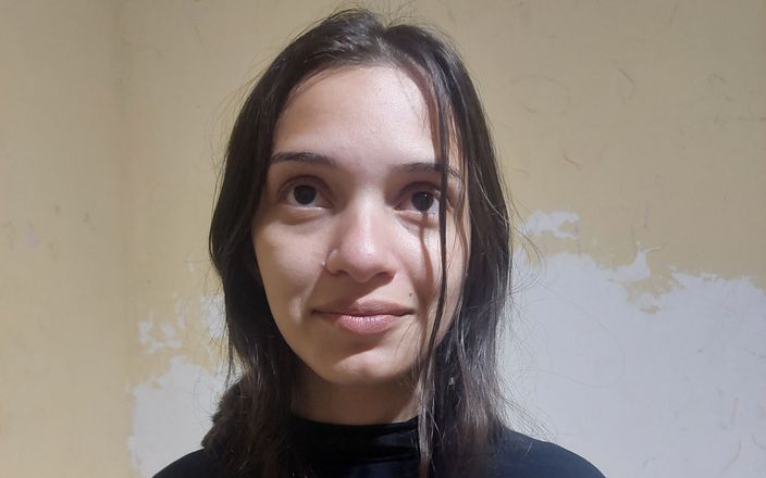 Gatouz: Braziliaanse mooie tiener in een zeer eigengemaakte seksvideo