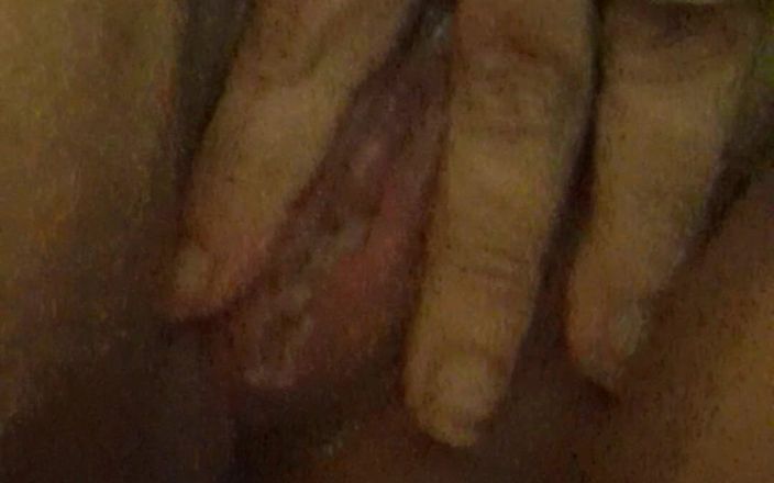 Honey 69: Horny Pussy Video