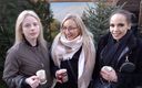 Casting66: क्रिसमस मार्केट 3 महिलाओं ने 1 आदमी की चुदाई की!