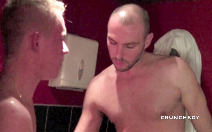 French Twinks Amator videos: Sam futută de pula XXL a unui băiat sexy mai în...