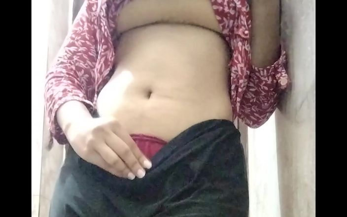 Riya Thakur: Moje desi roztomilá přítelkyně kouří a dostává sperma do pusy