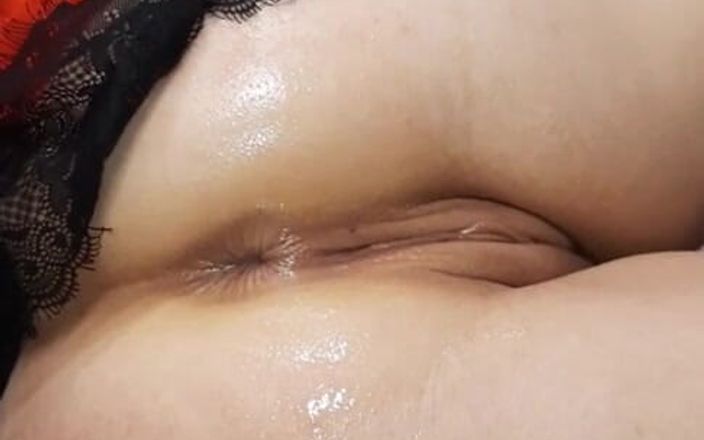 Milf Big Tits studio: O matură sexy dulce și-a futut curul