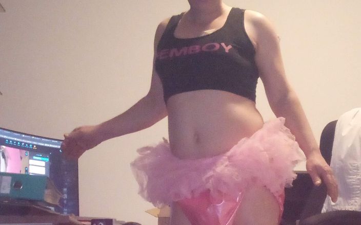 Sissy Bodo Lisa: Sissytrainingwithtampon