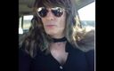 Cindy&#039;s crossdressing playhouse: Sexy travesti Cindy le encanta jugar con juguetes grandes