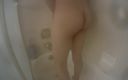 Z twink: Młody Twink w prysznicu parowym