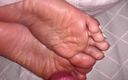 Latina malas nail house: Cewek mesum ini memanfaatkan kaki cewek latina