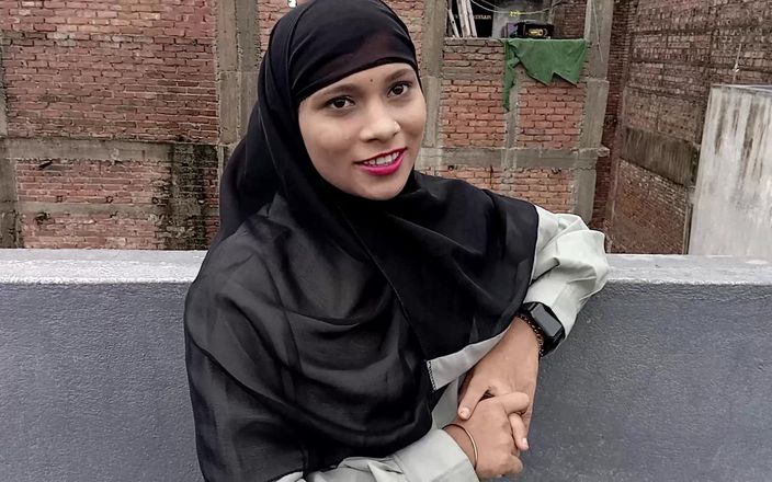 Your Urfi: Moslima meisje werd geneukt door een hindoe-jongen