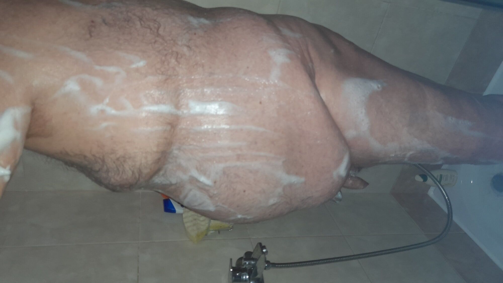 Shower daddy