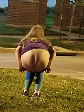 Teen slut exposes herself in public