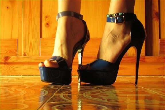 Sexy high heels and feet 💖