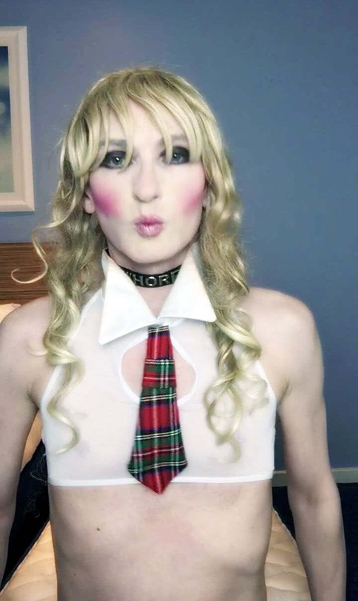 Sissy Sandra Sucks BBC (fantasy)