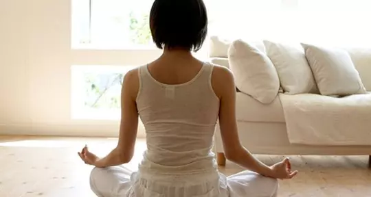 Morning Mindfulness: How To Incorporate Meditation Into Your Daily Routine