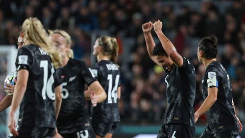 Neuseeland jubelt im WM-Eröffnungsspiel gegen Norwegen