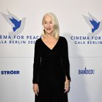 Helen Mirren: Diese Trend-Frisur schummelt die 78-Jährige sofort jünger