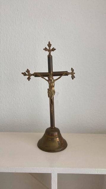 Crucifix Jezus aan kruis koper 36cm