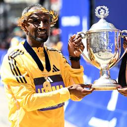 Die Sieger der diesjährigen Ausgabe des Boston Marathons: Sisay Lemma und Hellen Obiri