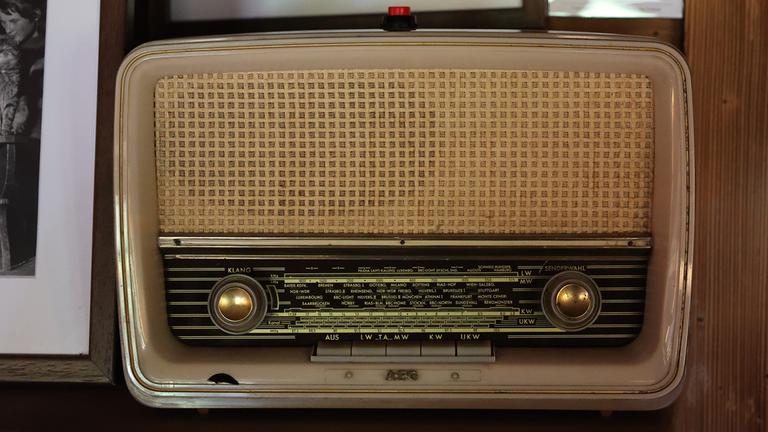 Ein altes Radiogerät
