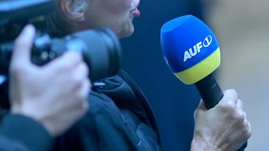 Ein Mikrofon des österreichischen Onlinesenders Auf1.