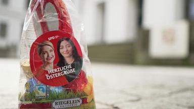 Schokoladen-Osterhasen mit Politiker:innen der SPD darauf.