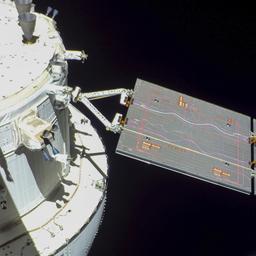 Die Kapsel "Orion" der NASA-Mission "Artemis 1" am neunten Tag nach dem Start ins All.