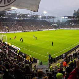 Übersicht Millerntorstadion, Fans FC St. Pauli, 14.10.2022, 2. Bundesliga Fußball