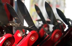 Le fabricant du fameux couteau suisse va lancer des modèles sans lame