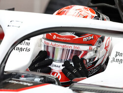 Magnussen ontvangt gridstraf na blokkeren Leclerc