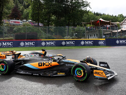  Video:  McLaren-coureur Piastri detailleert zijn F1-stuur in 60 seconden