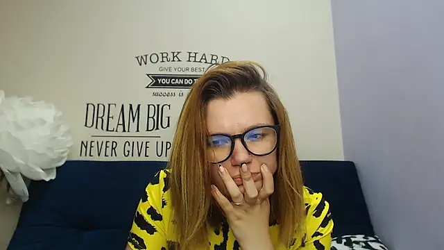 DianaGolden's Live Webcam Show