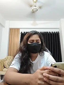 MiaKhalifa--'s Live Webcam Show