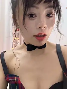 Game_yoyo's Live Webcam Show