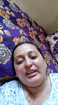 Sajida450's Live Webcam Show