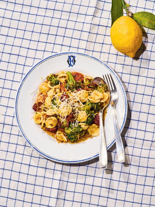 Orecchiette mit Brokkoli und Bratwurst: Das Gefühl isst mit