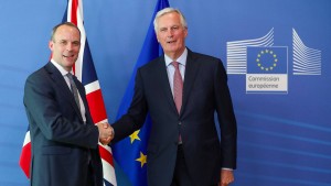 EU-Kommission legt Szenarien für Brexit vor