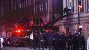 Polizei räumt besetztes Gebäude an Columbia University