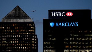 HSBC springt in die Bresche und kauft britische Einheit