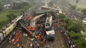 Offenbar Ursache für Zugunglück in Indien gefunden