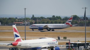 British Airways streicht rund 10.000 Flüge
