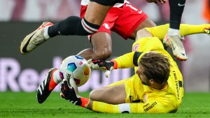 Frankfurt mit Glück und Kevin Trapp