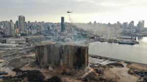 Symbolträchtiger Getreidesilo im Hafen von Beirut eingestürzt